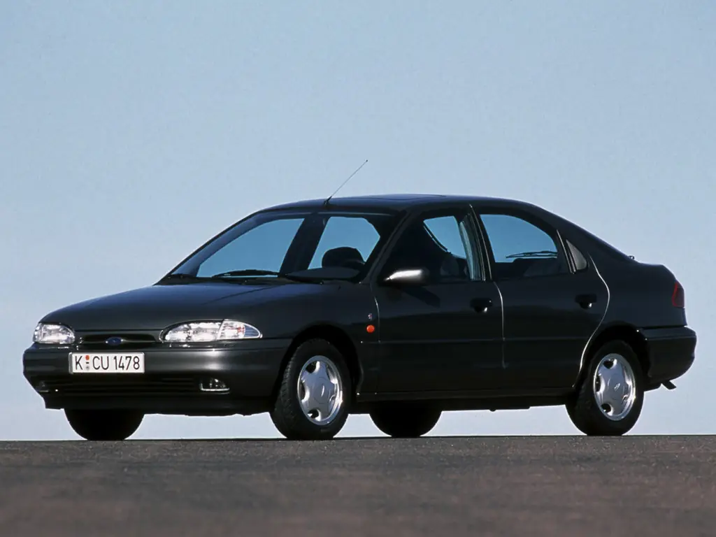 Ford Mondeo (GBP) 1 поколение, лифтбек (09.1993 - 08.1996)